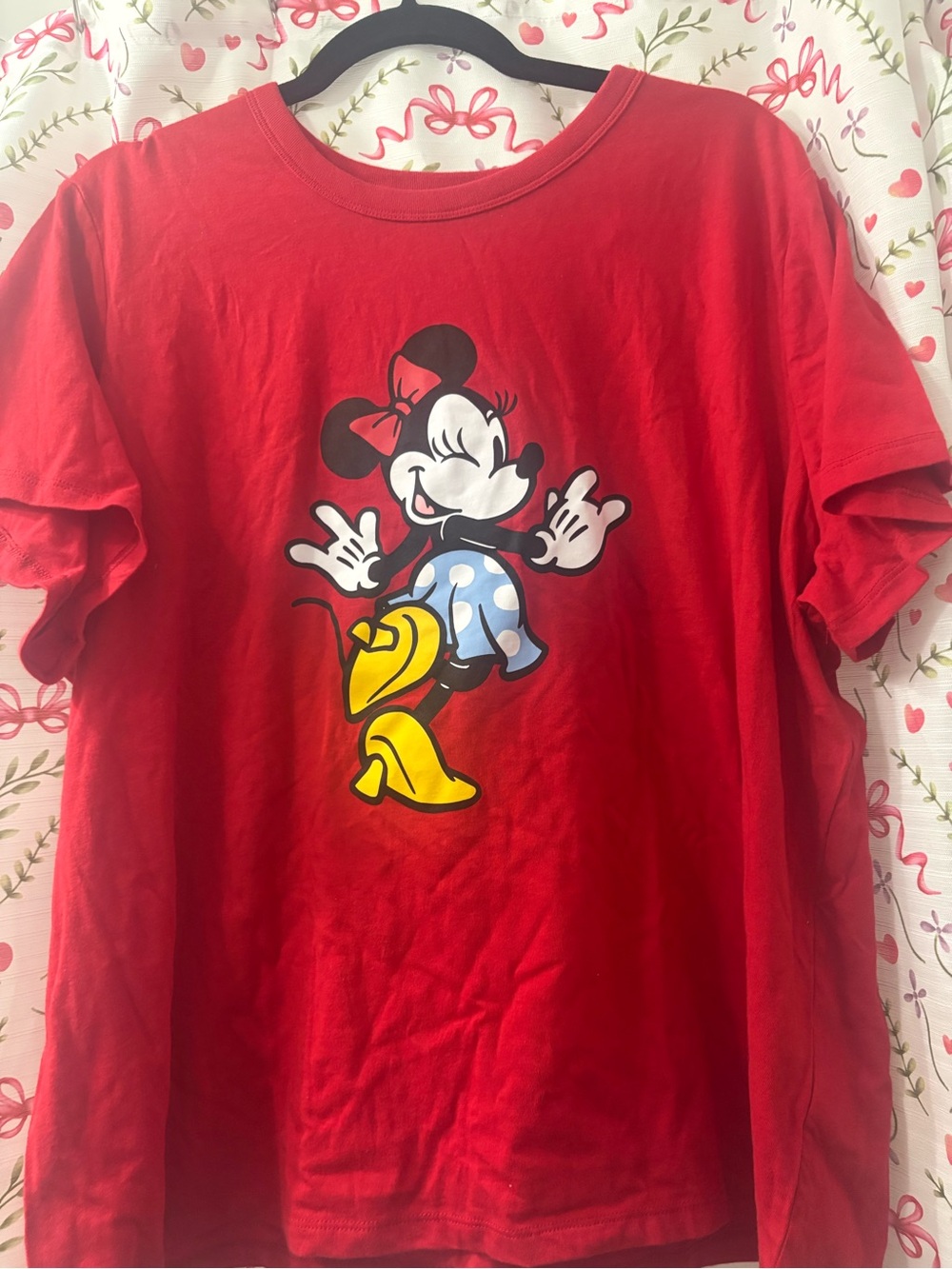 Women’s red Minnie mouse T Shirt